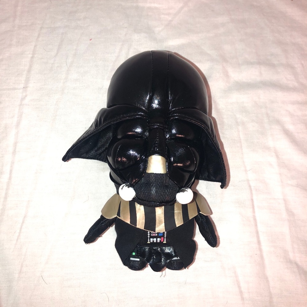 Mini Star Wars Darth Vader Plush - Picture 2 of 5